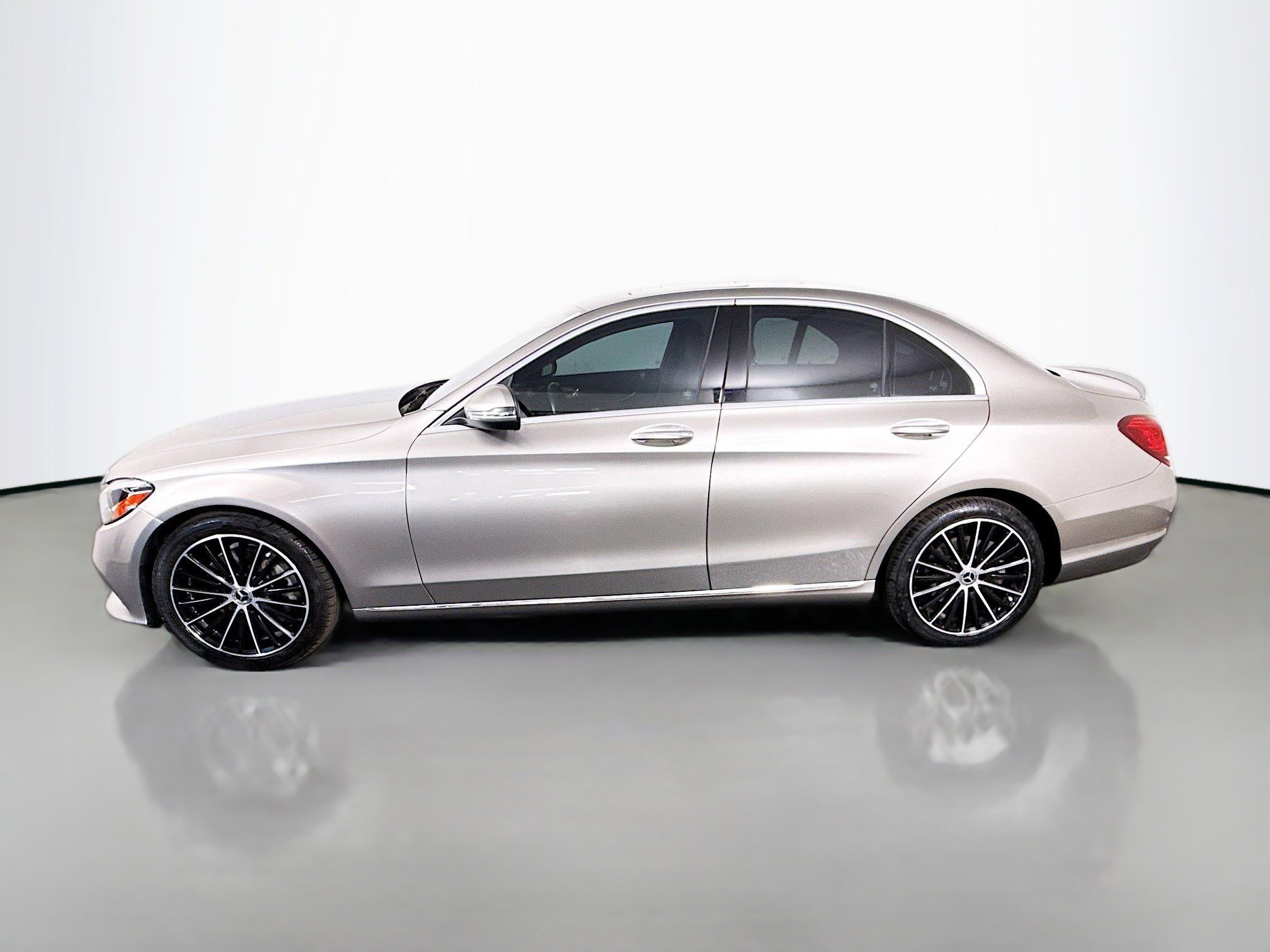 Used 2020 Mercedes-Benz C 300 Sedan image 6
