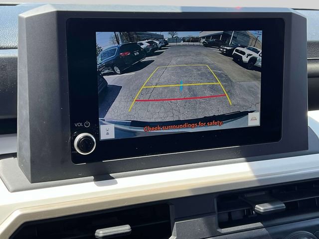 Used 2024 Toyota Tacoma TRD Sport w/ TRD Sport Upgrade Package image 35