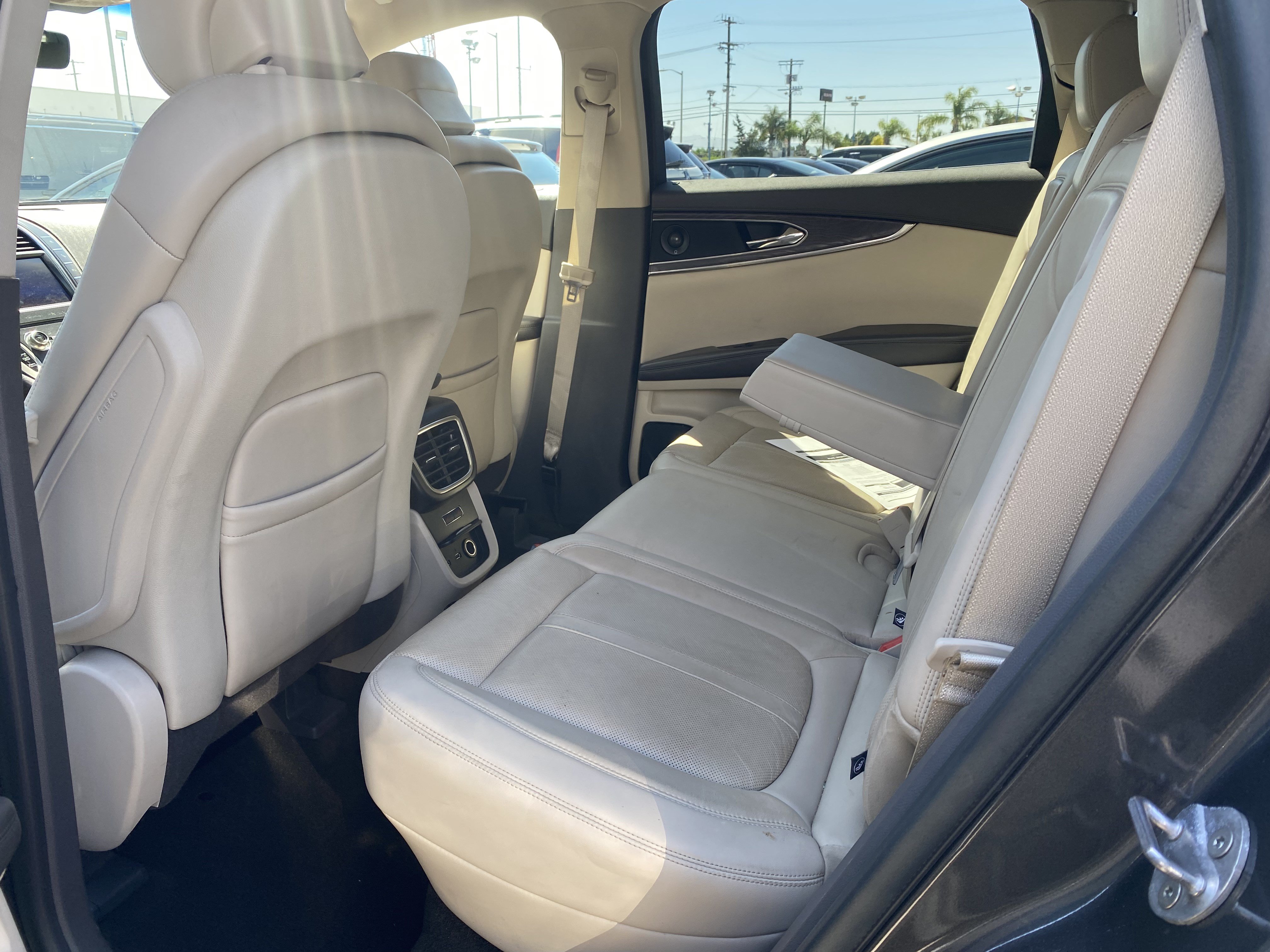 Used 2019 Lincoln Nautilus Reserve FWD image 13