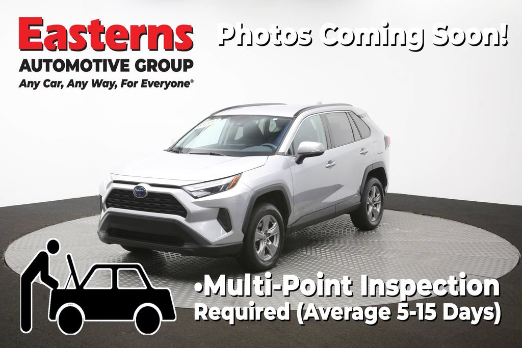 Used 2024 Toyota RAV4 XLE AWD/4WD image 53