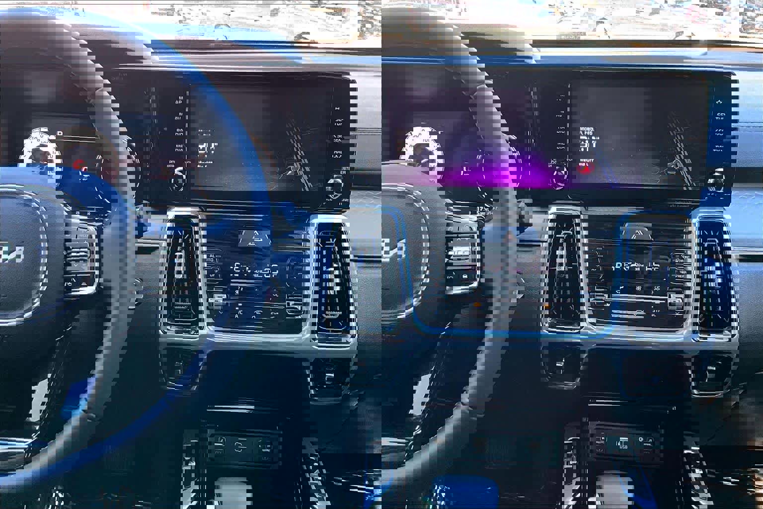 Used 2023 Kia Sorento SX image 7