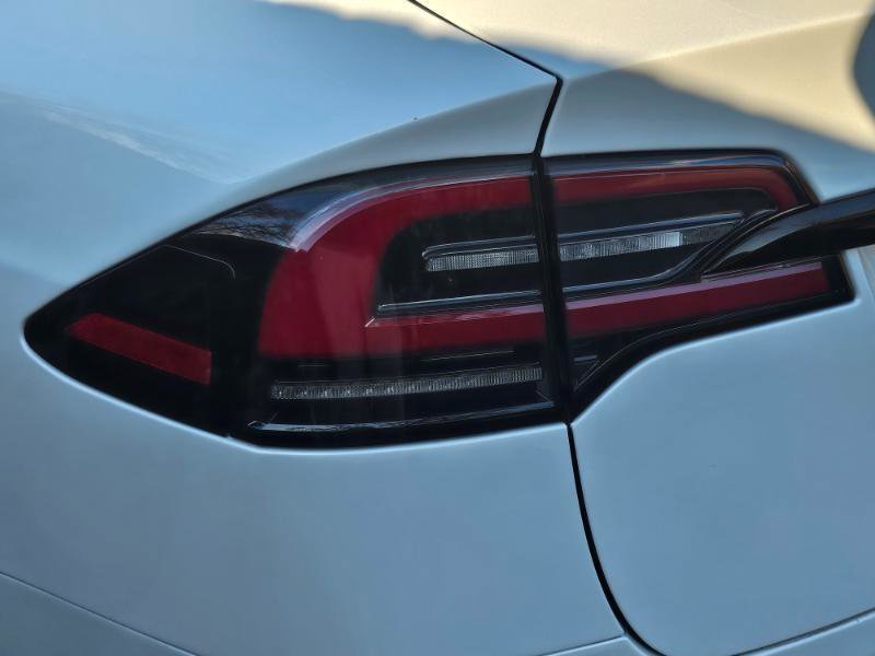 Used 2024 Tesla Model X Plaid image 28