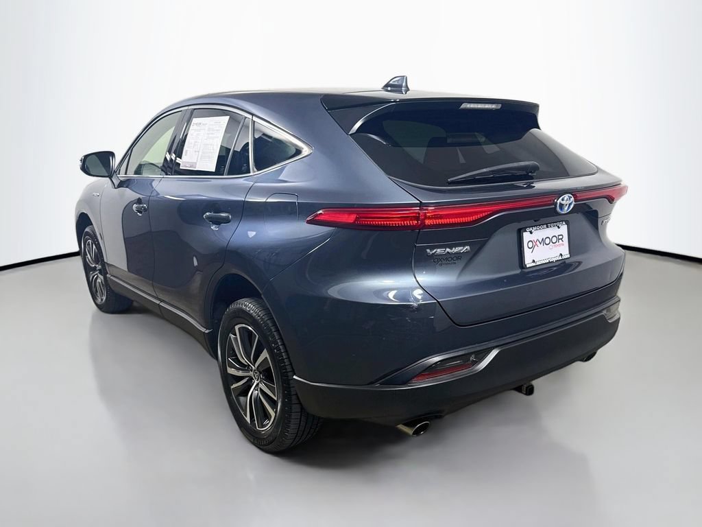 Certified 2021 Toyota Venza LE w/ Carpet Mat Package (TMS) AWD/4WD image 5