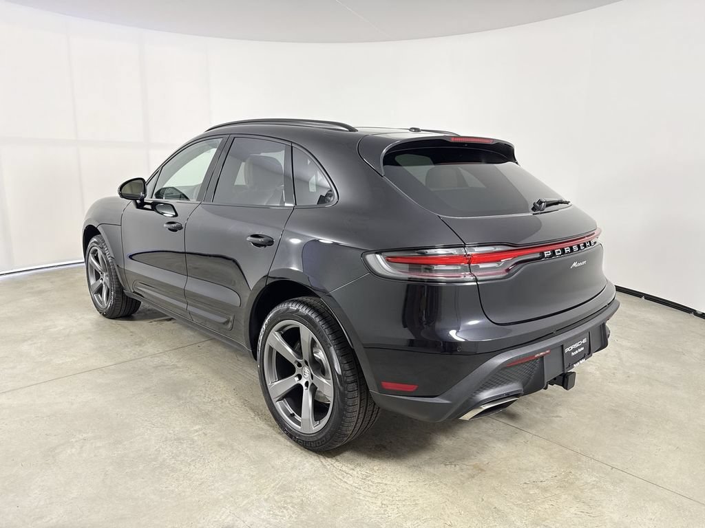 New 2026 Porsche Macan AWD/4WD image 3