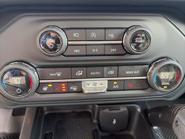 Used 2025 Ford Bronco Raptor w/ Interior Carbon Fiber Pack image 19