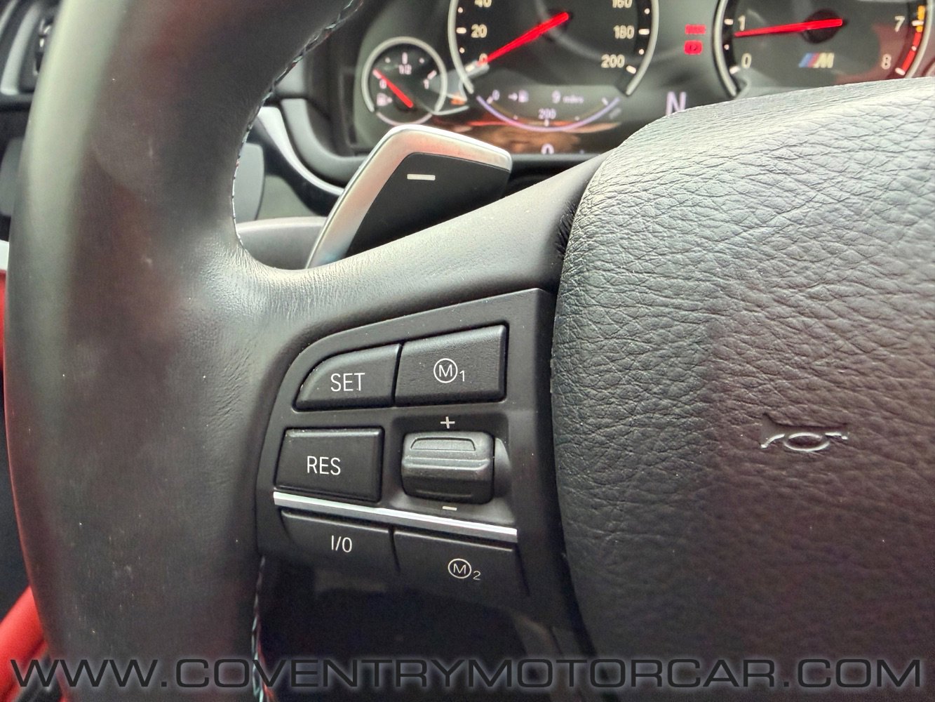Used 2013 BMW M5 RWD image 28