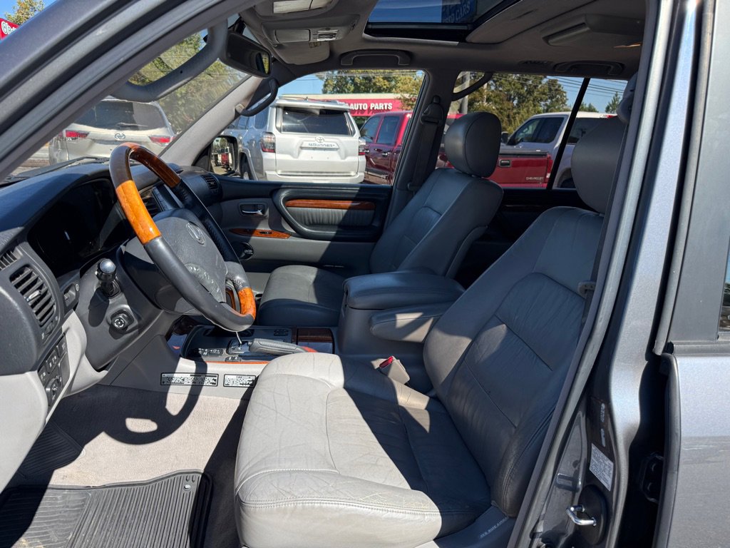 Used 2003 Lexus LX 470 4WD image 9