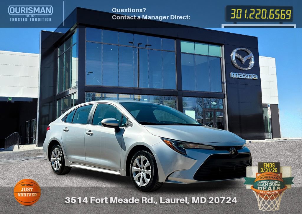 Used 2024 Toyota Corolla LE image 1