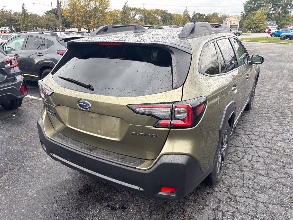 Certified 2025 Subaru Outback Onyx Edition AWD/4WD image 4