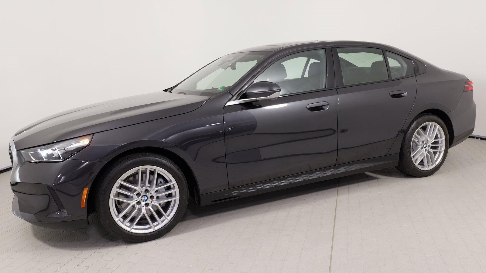Used 2024 BMW 530i