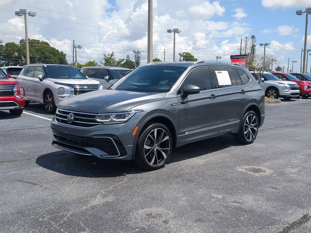 Used 2023 Volkswagen Tiguan SEL R-Line AWD/4WD image 2