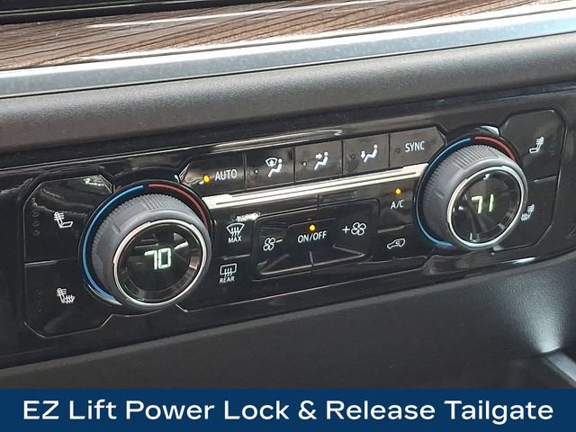 Used 2022 Chevrolet Silverado 1500 RST w/ Max Trailering Package AWD/4WD image 14