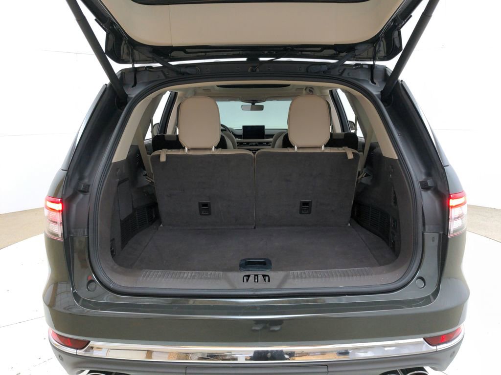 Used 2023 Lincoln Aviator Reserve w/ Equipment Group 201A image 37