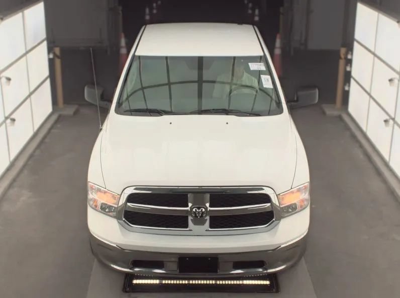 Used 2018 RAM 1500 ST w/ SXT Appearance Group RWD image 3