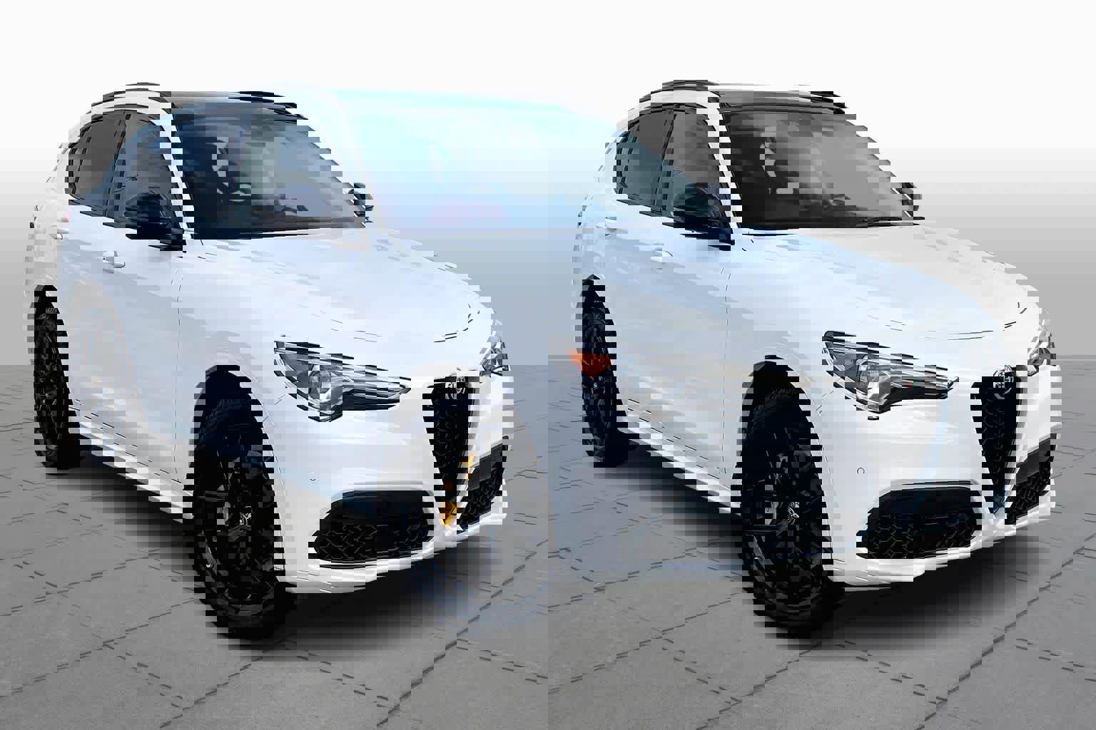 Used 2021 Alfa Romeo Stelvio Ti w/ Nero Edizione image 2