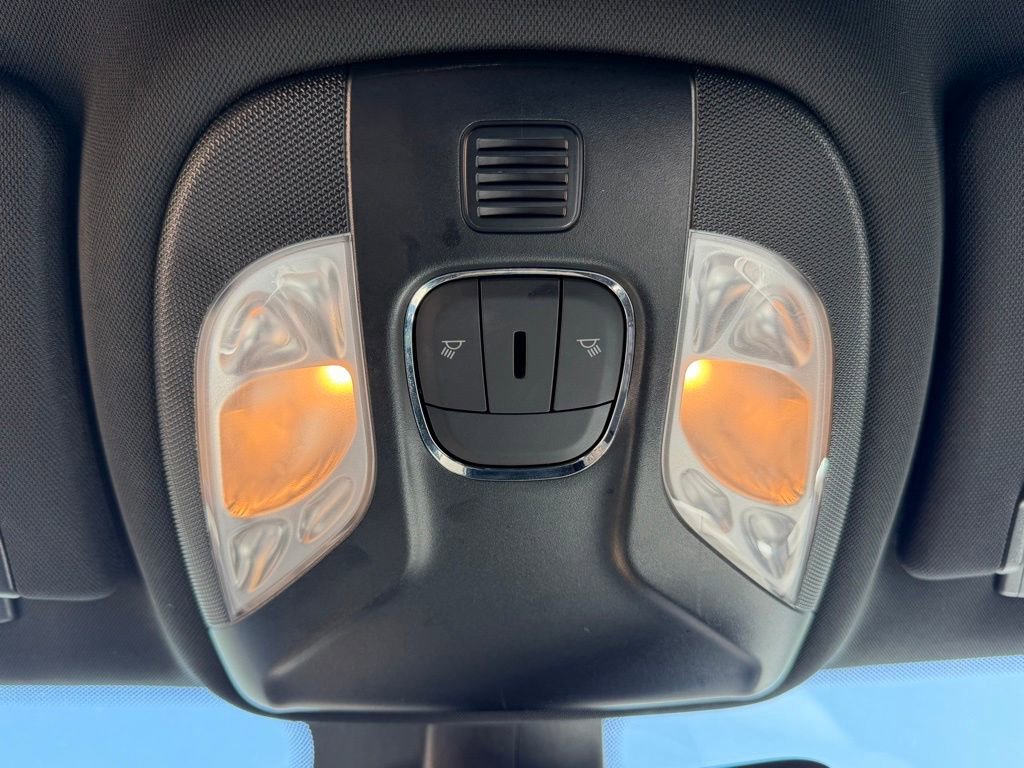 Certified 2025 Jeep Compass Limited AWD/4WD image 30