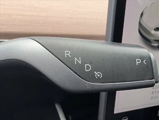 Used 2021 Tesla Model Y Long Range AWD/4WD image 10
