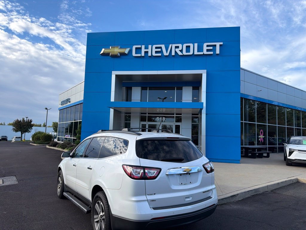 Used 2016 Chevrolet Traverse LT AWD/4WD image 3