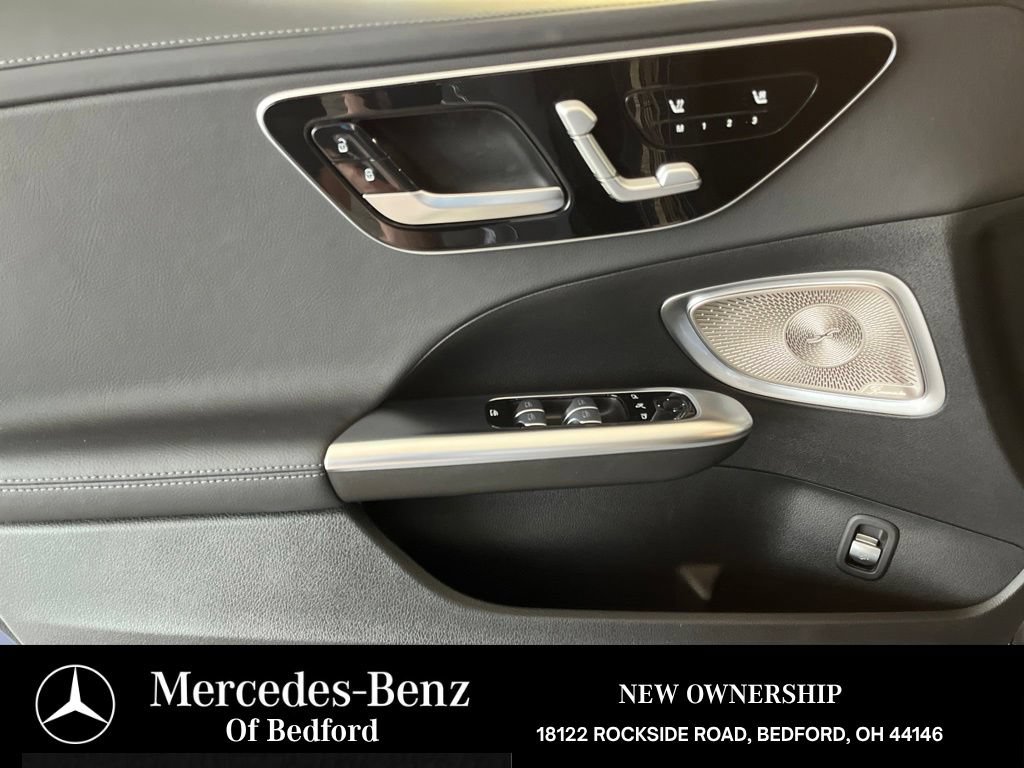 New 2026 Mercedes-Benz C 300 4MATIC Sedan image 11