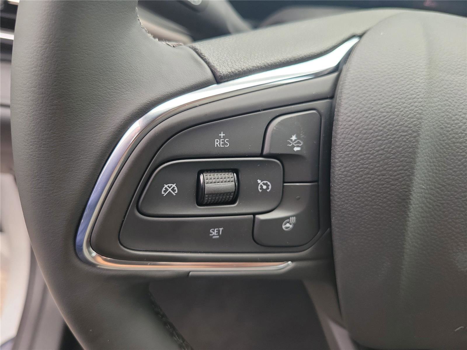 New 2026 Buick Envista Avenir image 24