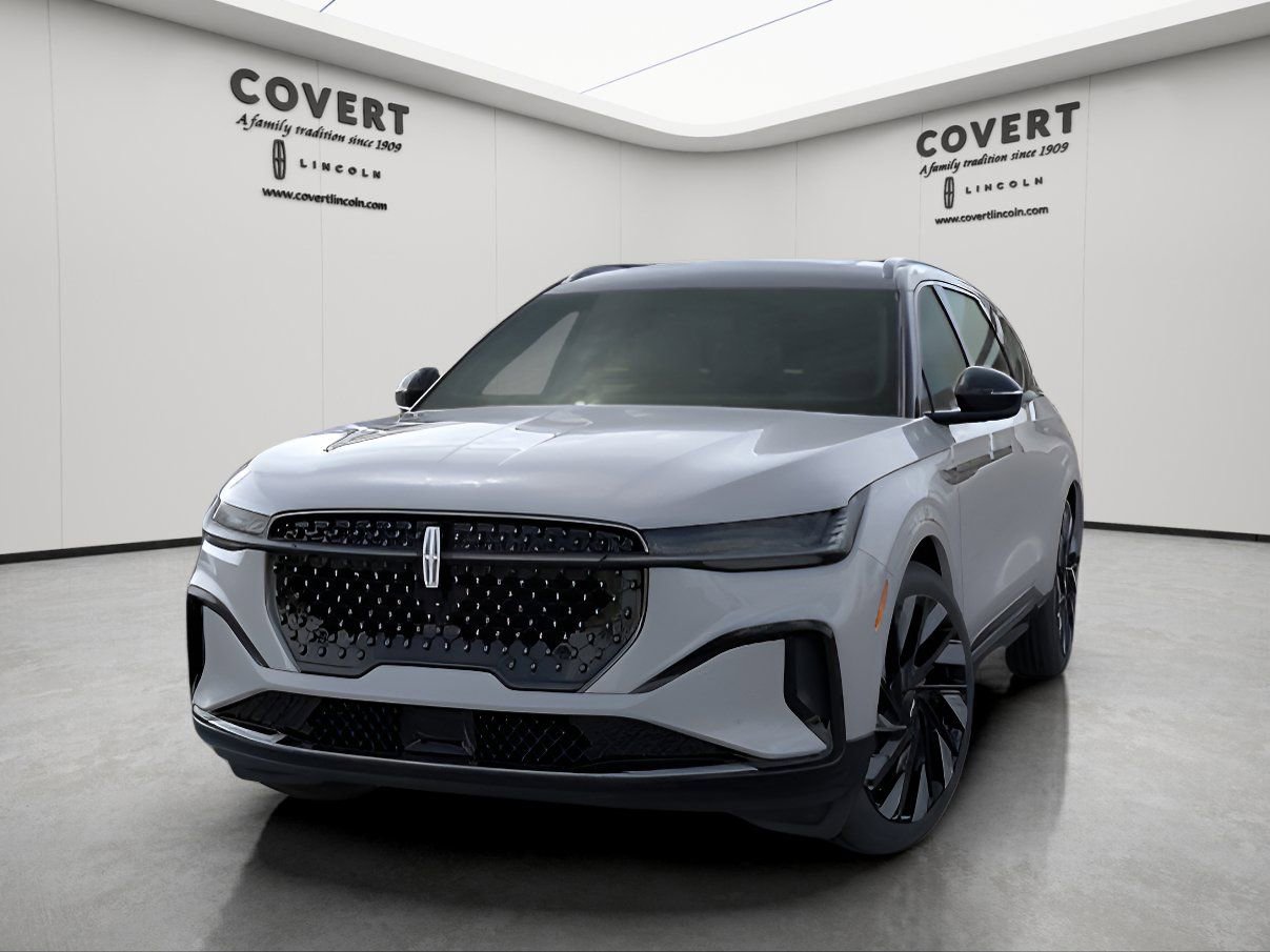 New 2026 Lincoln Nautilus Reserve image 2