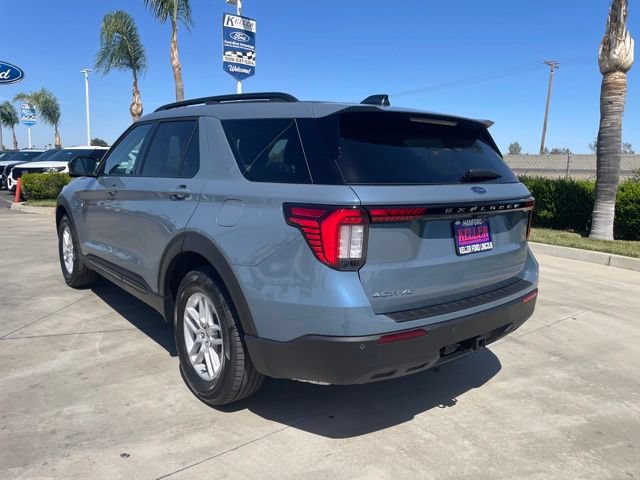 New 2026 Ford Explorer Active RWD image 3