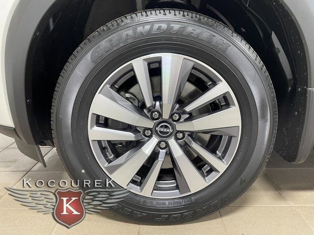 Used 2023 Nissan Pathfinder SL w/ Lighting Package (N92) image 7