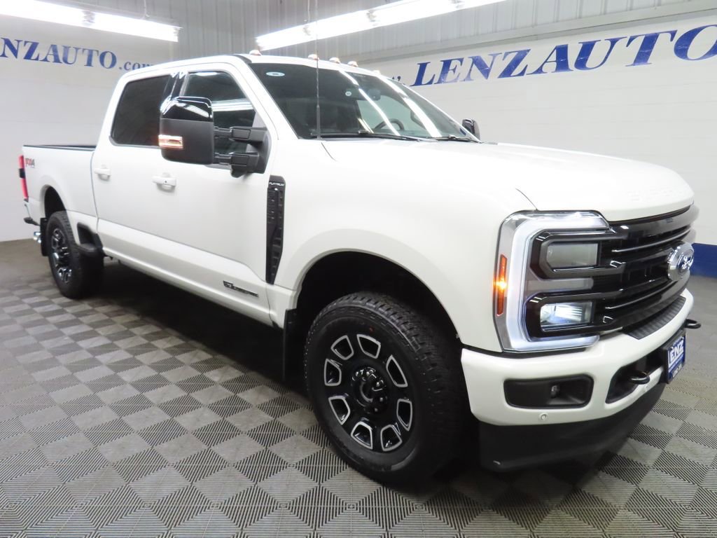 Used 2026 Ford F250 Platinum AWD/4WD image 3