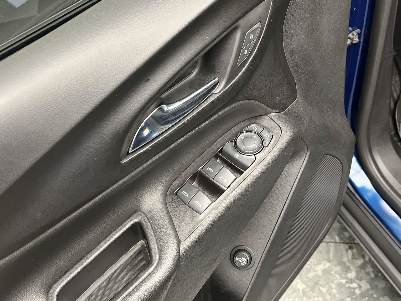 Certified 2019 Chevrolet Equinox LT AWD/4WD image 7