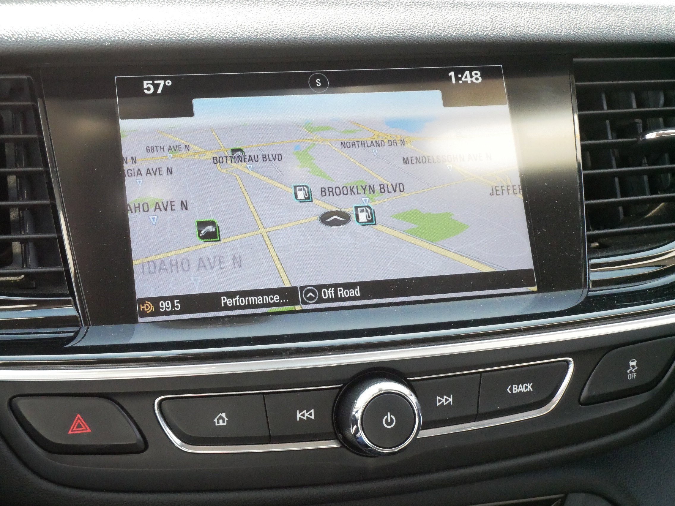 Used 2018 Buick Regal Essence w/ Driver Confidence Package #1 image 22