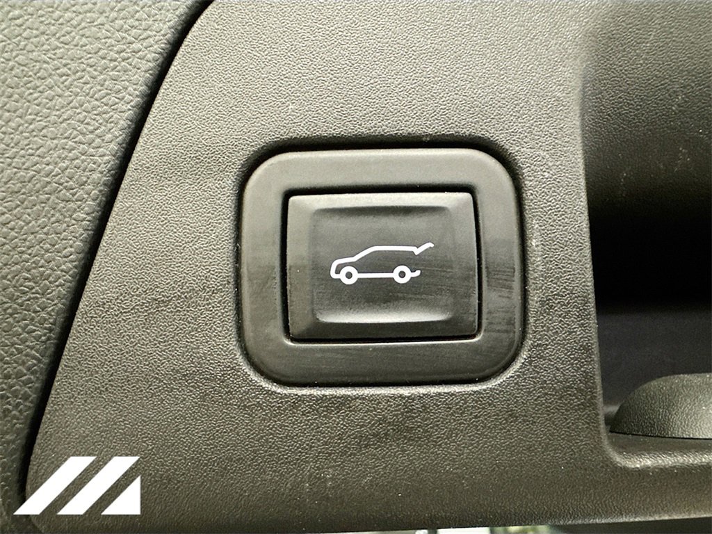 Used 2023 Buick Envision Essence image 27