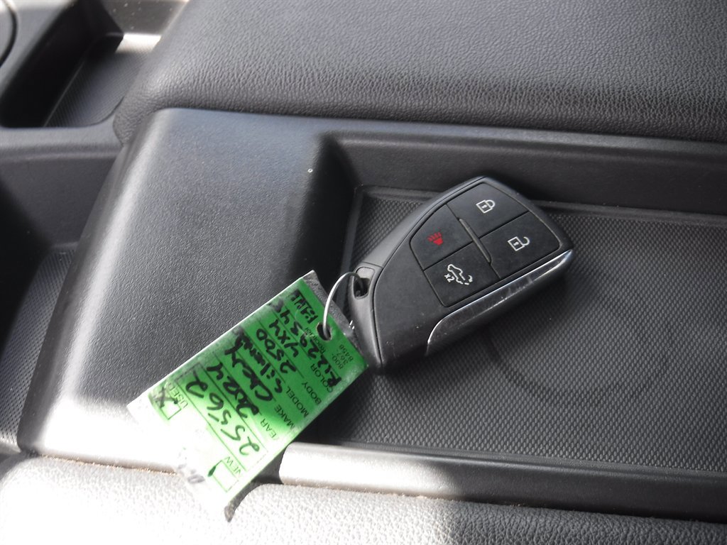 Used 2024 Chevrolet Silverado 2500 LT AWD/4WD image 21