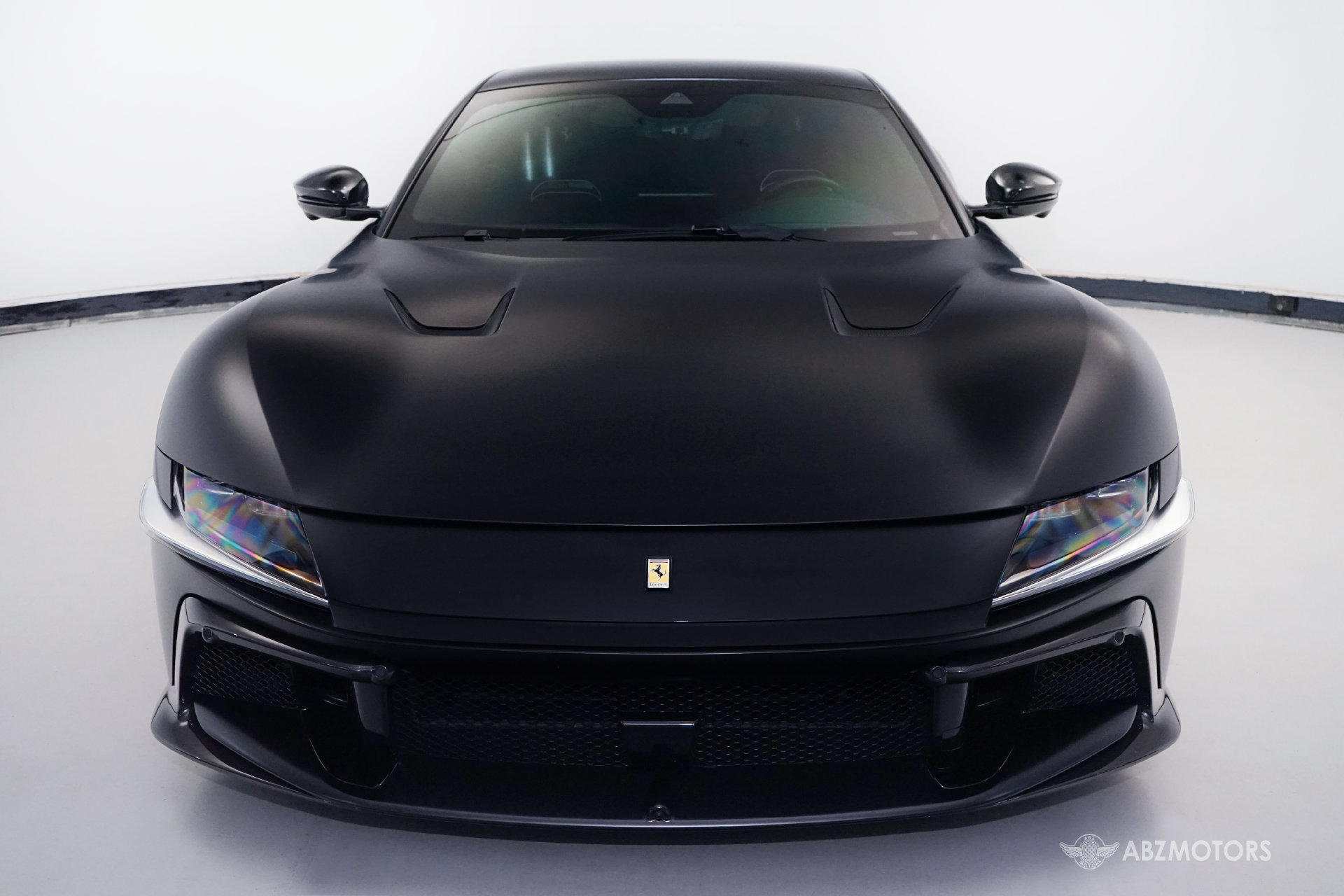 Used 2025 Ferrari 12Cilindri RWD image 3
