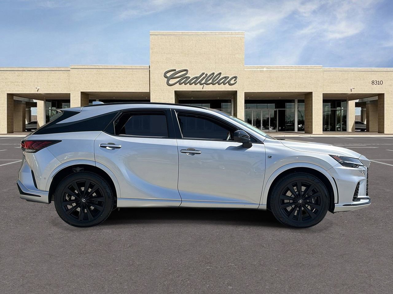 Used 2023 Lexus RX 500h F Sport w/ Cold Area Package AWD/4WD image 4