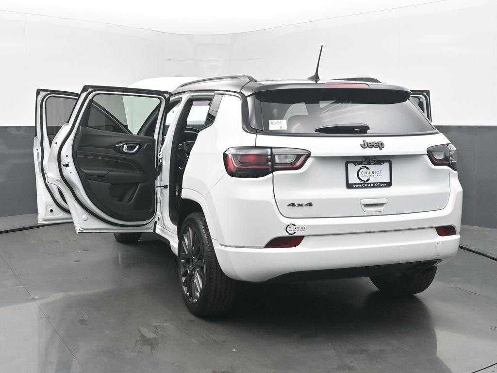 Used 2022 Jeep Compass High Altitude AWD/4WD image 54