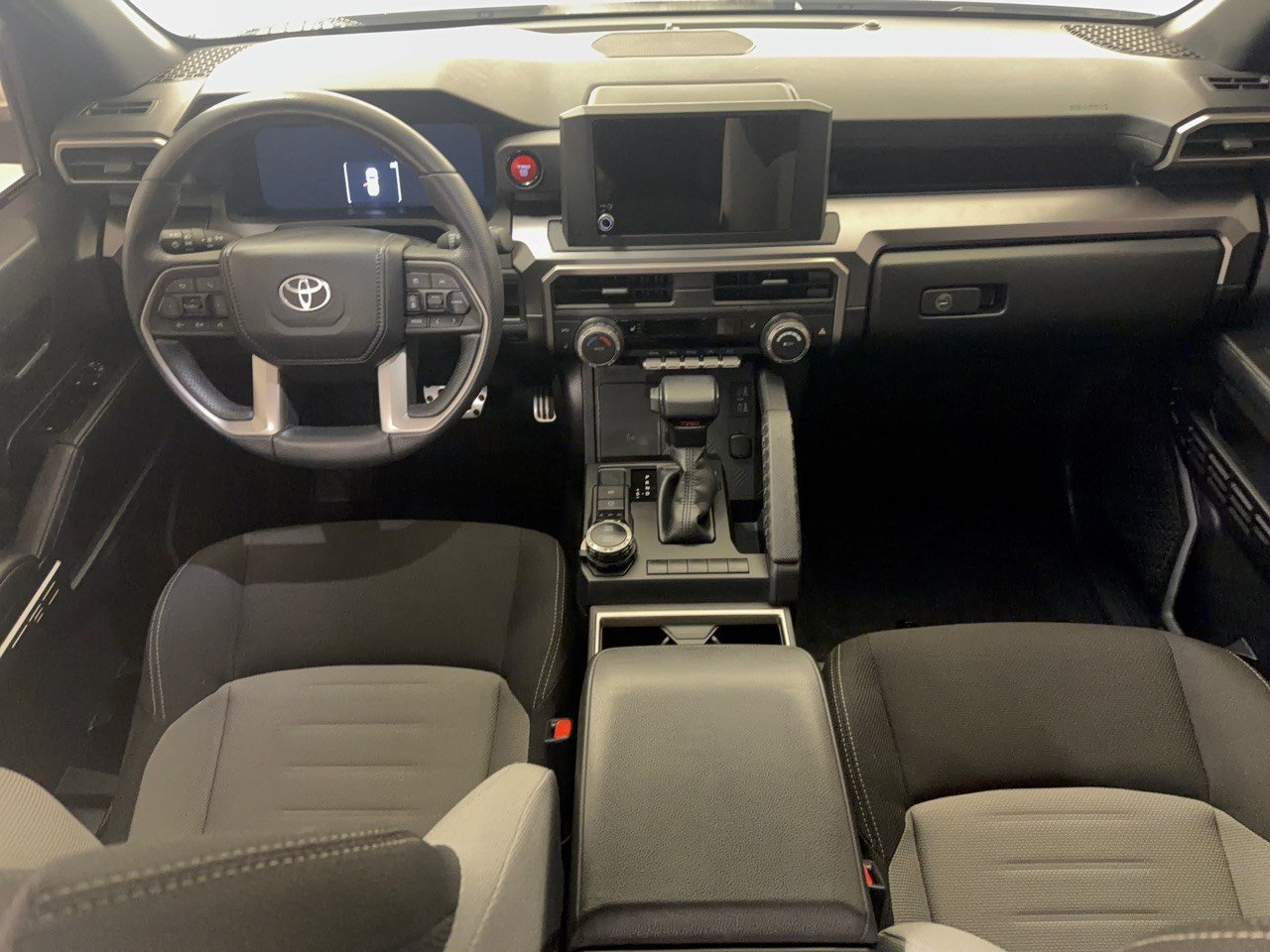Used 2025 Toyota 4Runner TRD Sport AWD/4WD image 17