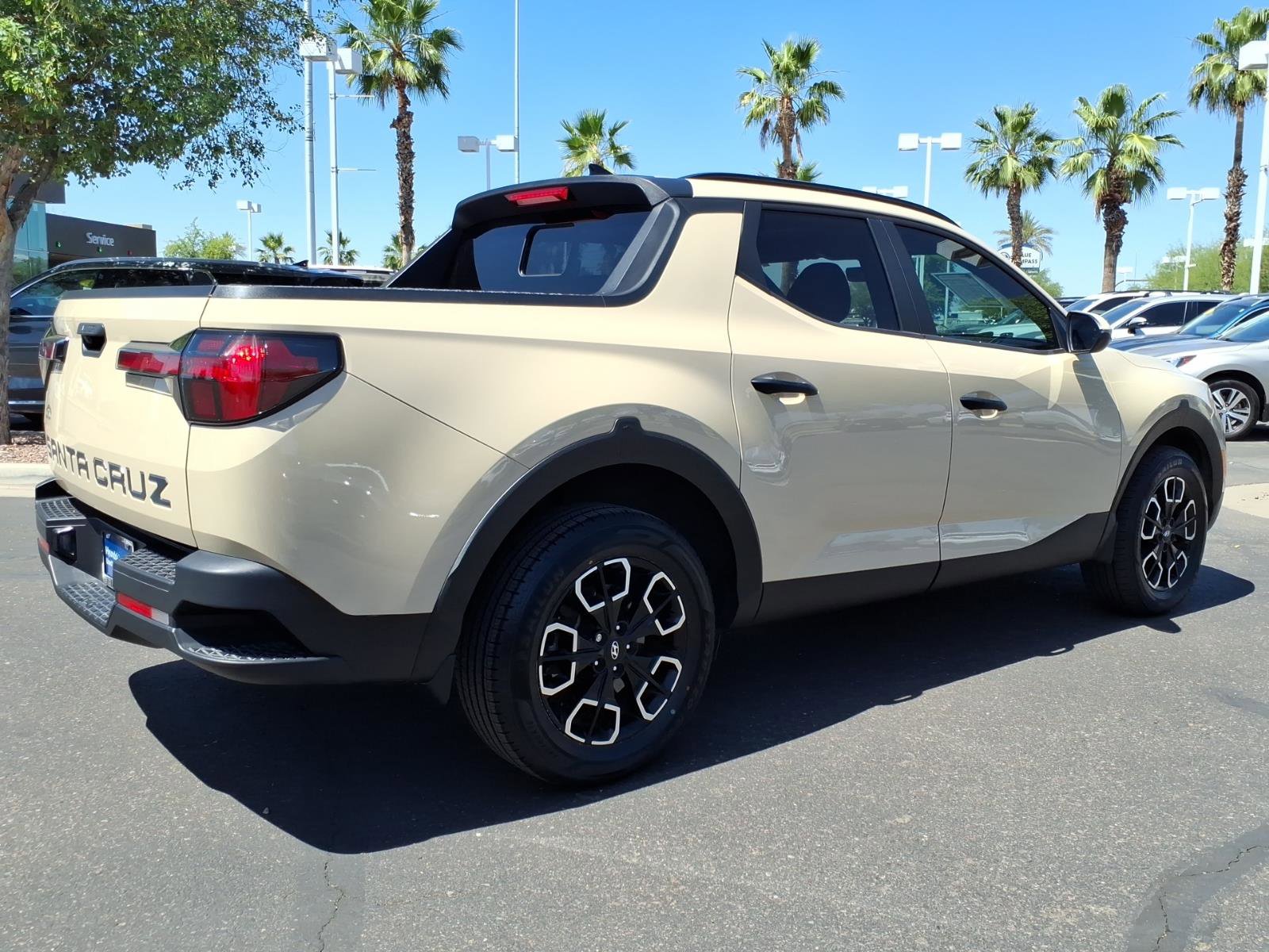 Certified 2022 Hyundai Santa Cruz SEL w/ Activity Package image 5