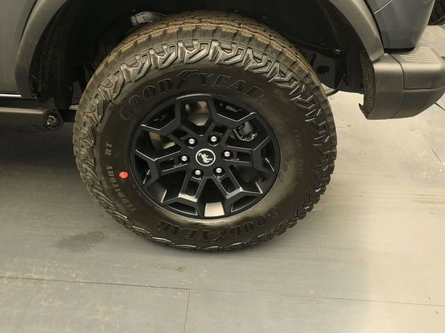 New 2026 Ford Bronco Badlands image 9