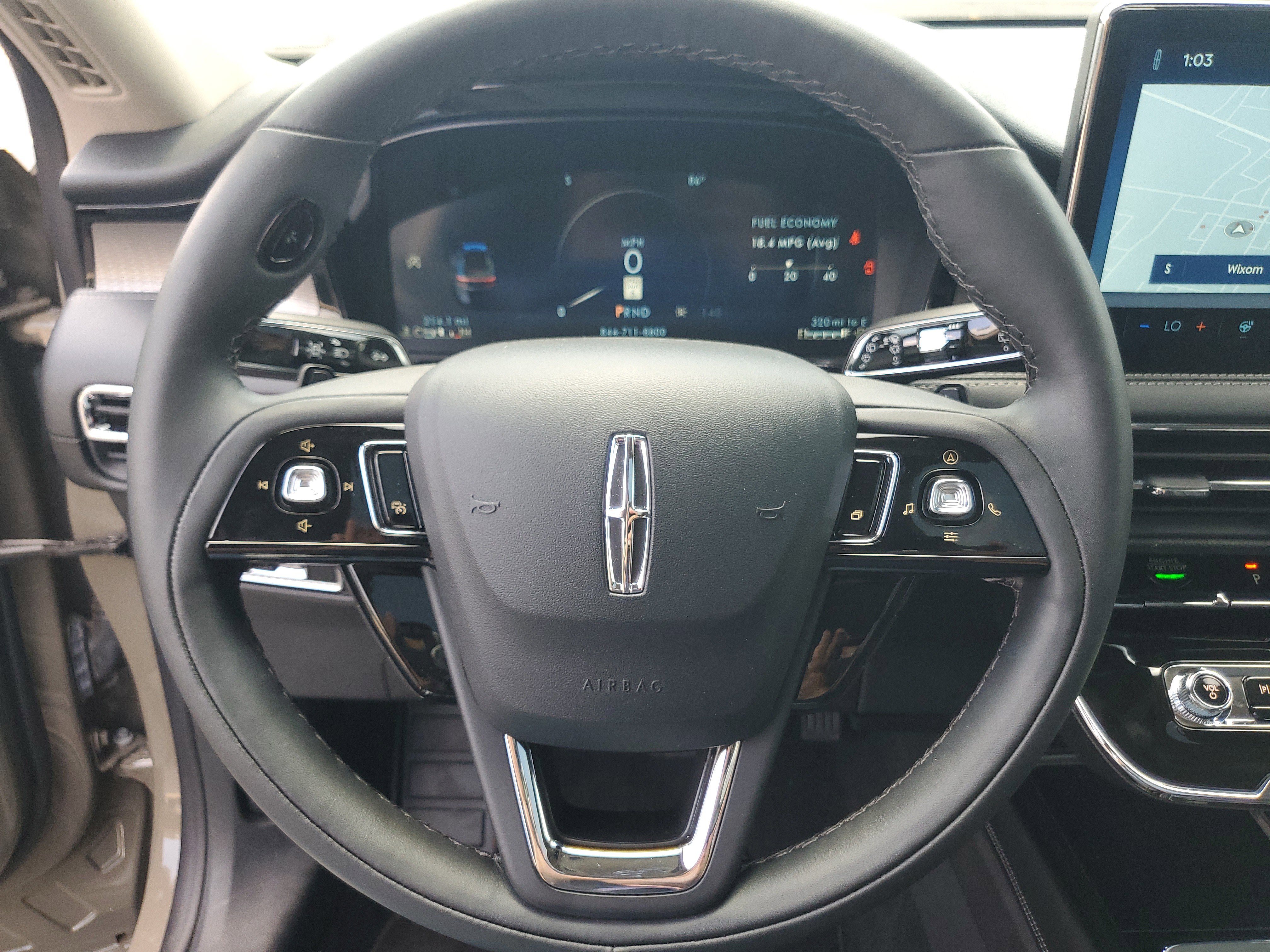 New 2025 Lincoln Corsair Reserve image 16