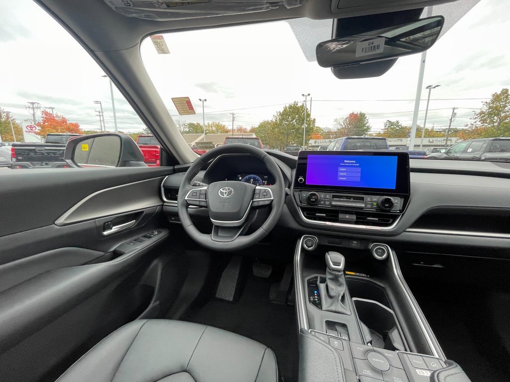 New 2026 Toyota Grand Highlander XLE image 12