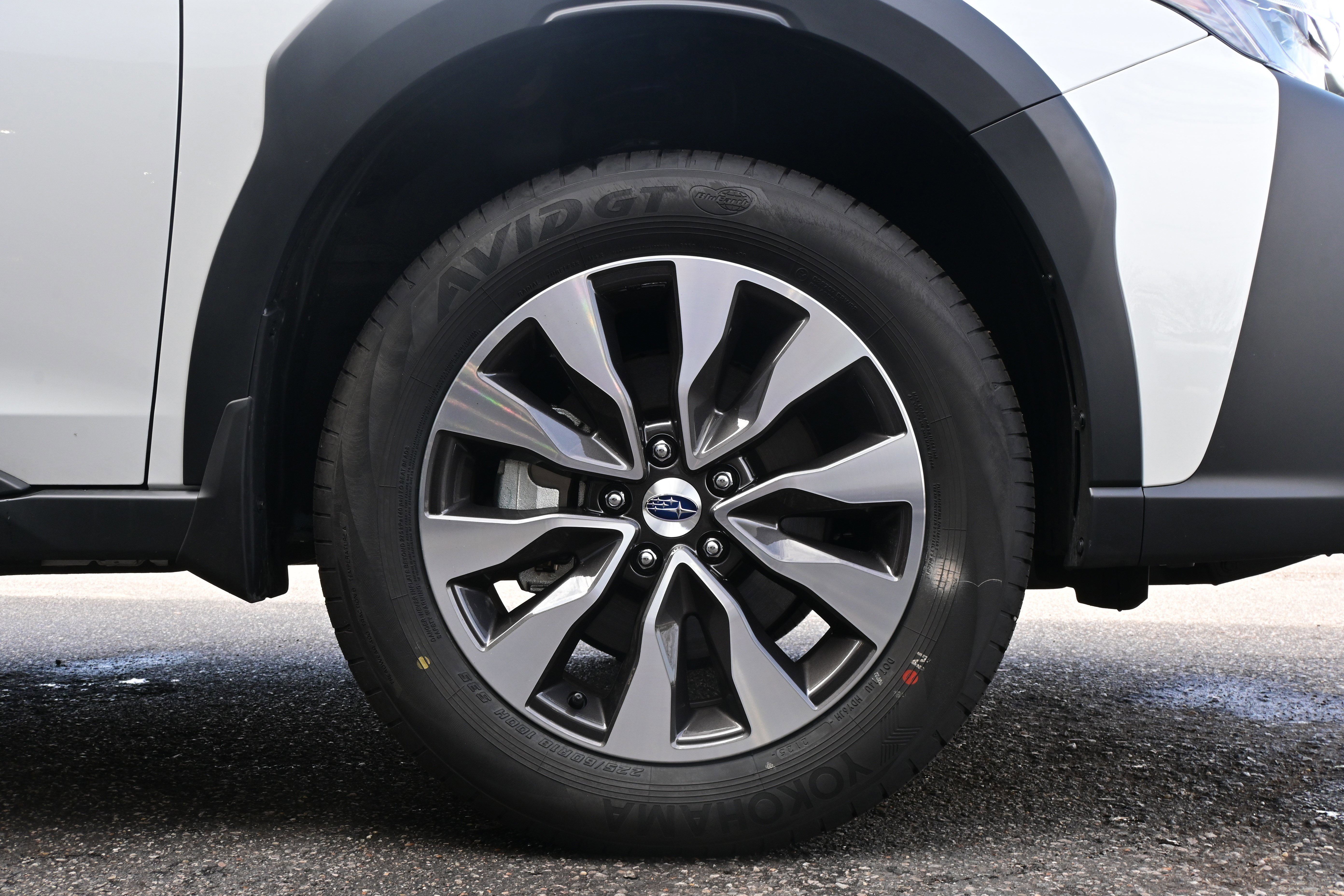 Certified 2025 Subaru Outback Limited image 13