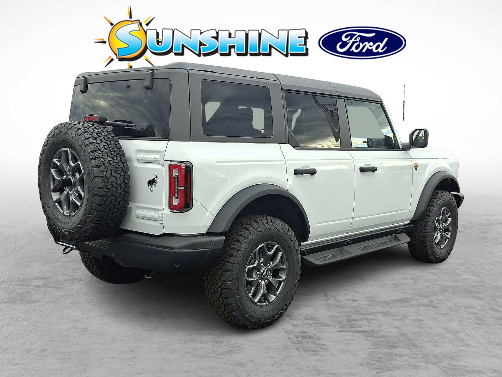 New 2025 Ford Bronco Badlands image 6