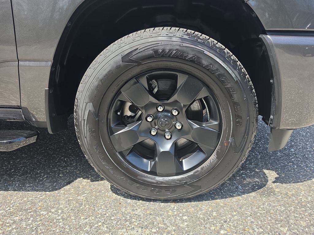 Used 2025 RAM 1500 Tradesman w/ Night Edition AWD/4WD image 42