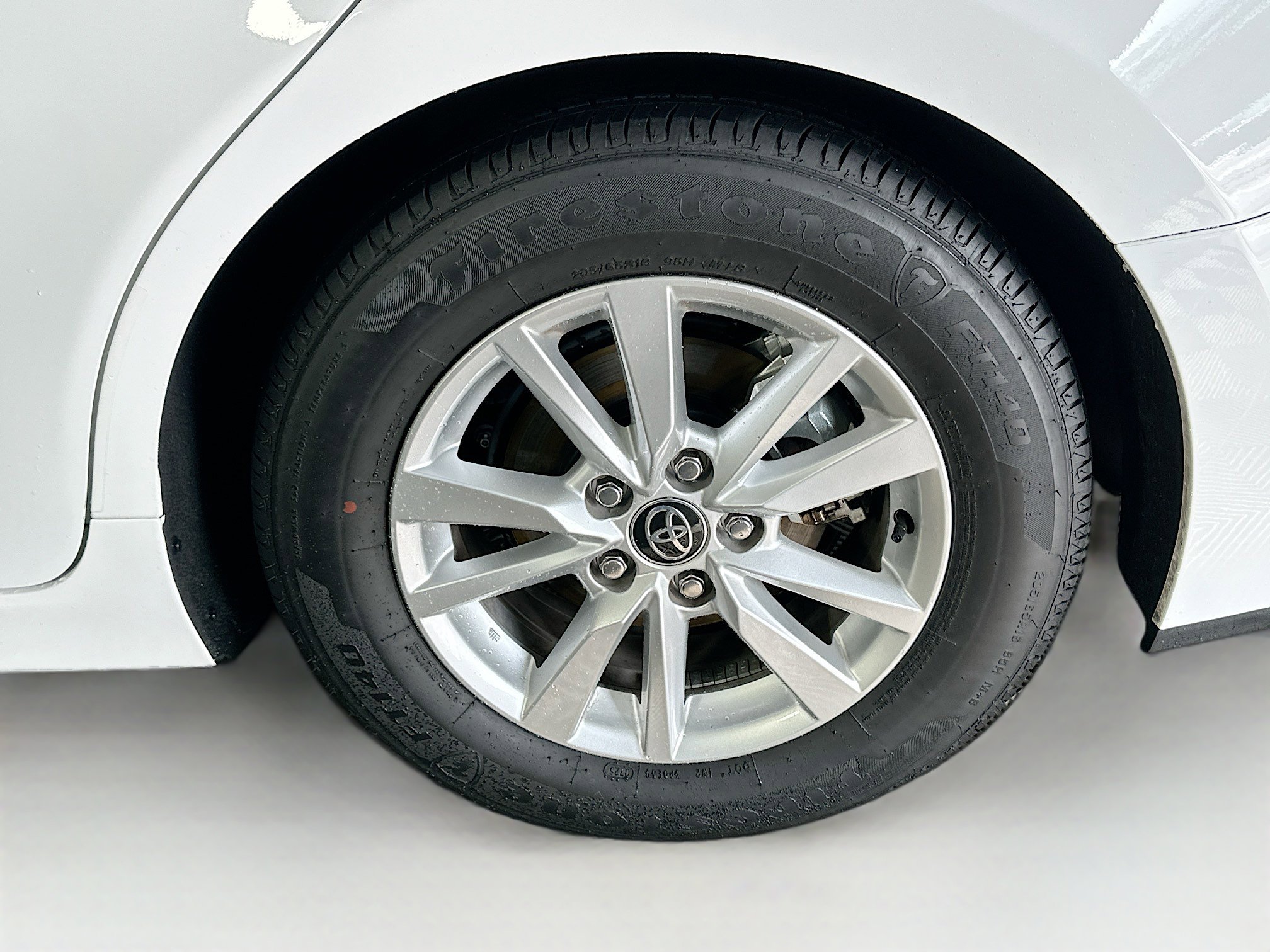 Used 2025 Toyota Camry LE image 11