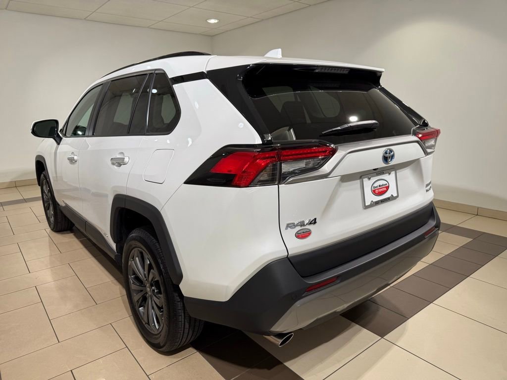 Used 2023 Toyota RAV4 Limited AWD/4WD image 3