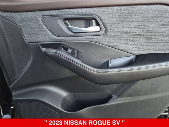 Used 2023 Nissan Rogue SV AWD/4WD image 36