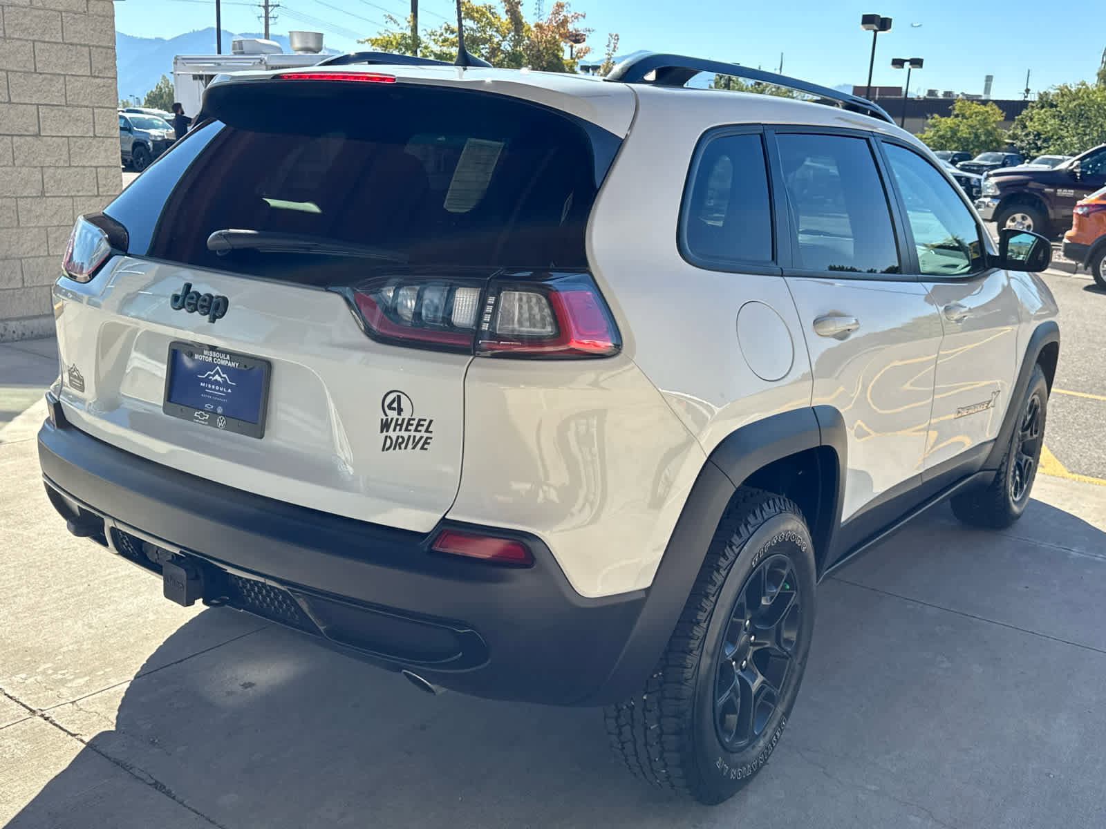 Used 2022 Jeep Cherokee Latitude w/ Trailer Tow Group image 4