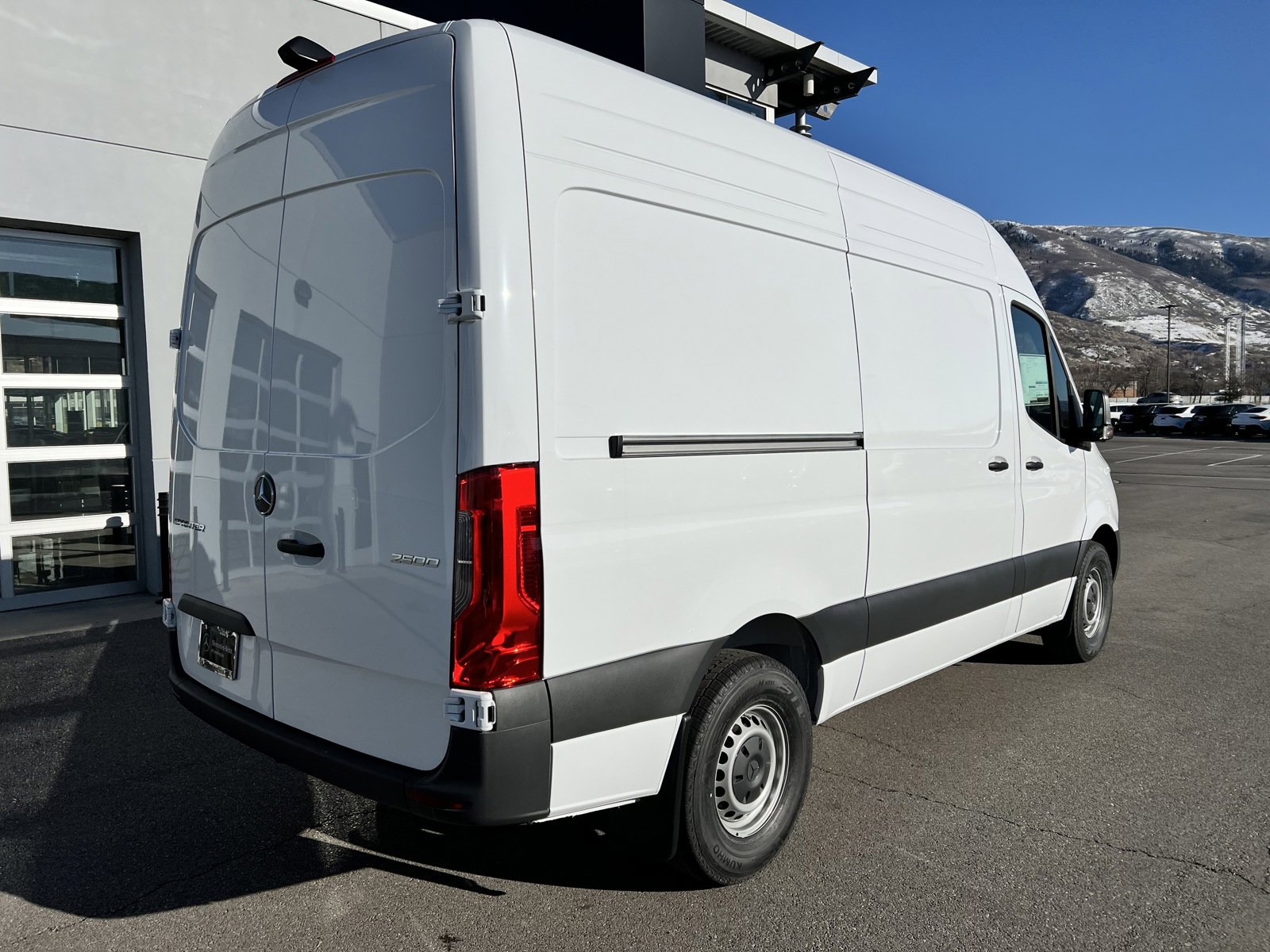 New 2025 Mercedes-Benz Sprinter 2500 image 14