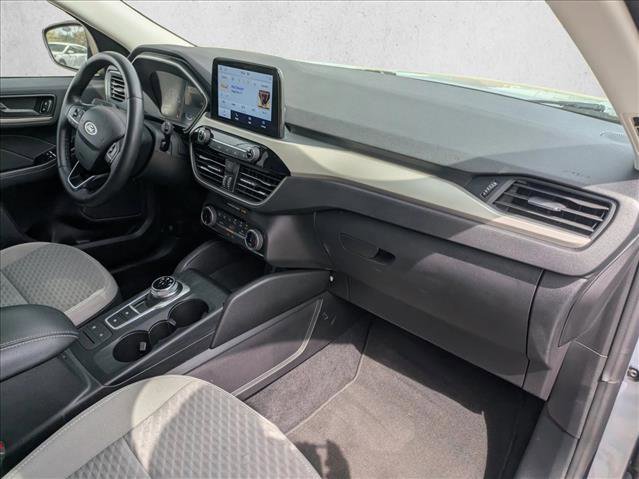 Used 2022 Ford Escape SE w/ Convenience Package FWD image 19
