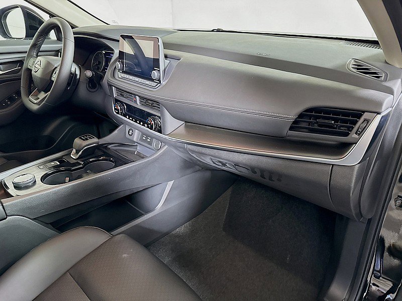 New 2026 Nissan Rogue SV AWD/4WD image 28